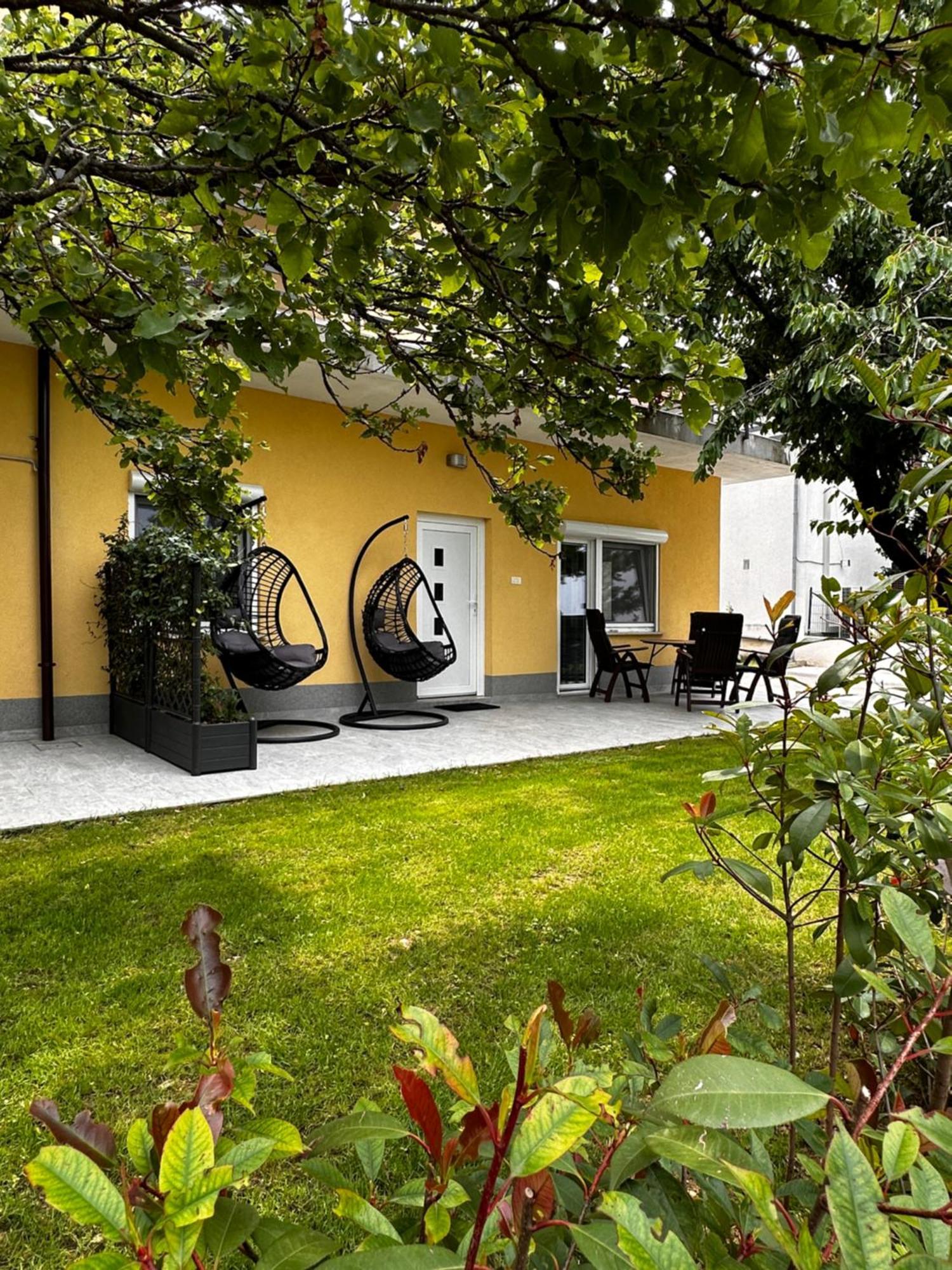 Riad Apartments Premium Zgornje Skofije Zewnętrze zdjęcie